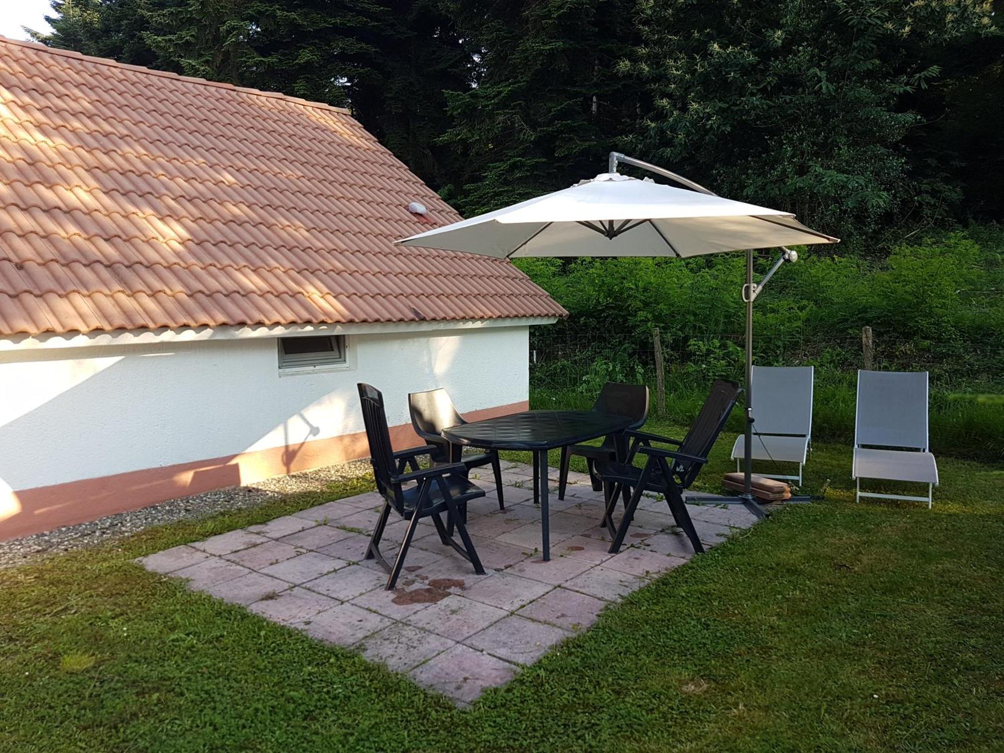 Mon Chalet En Ariege Avec Piscine Daumazan-sur-Arize Exteriér fotografie
